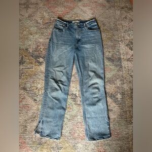 Abercrombie Curve Love 90s Straight Leg High Rise 28